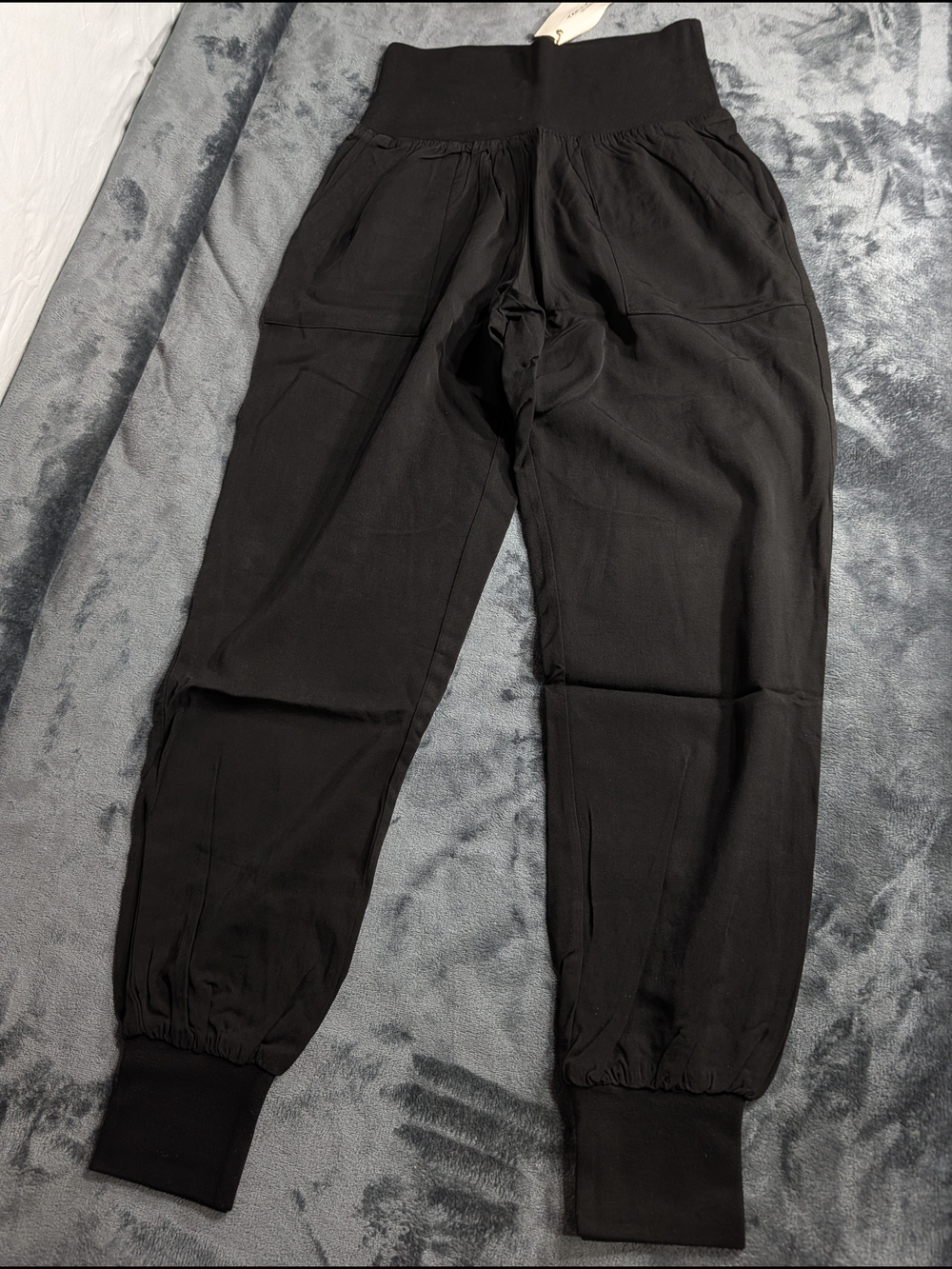 Black High-Waist Pocketed Jogger Pants